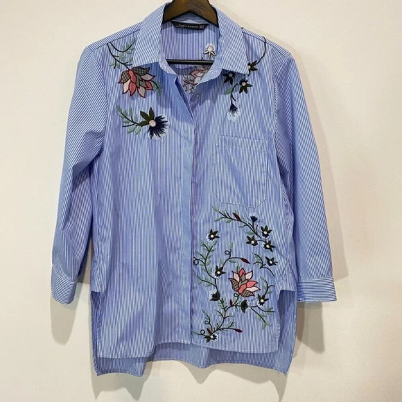 Zara Embroidered Floral Striped Blue and White Women's Button Dress Shirt Size M - Picture 1 of 16